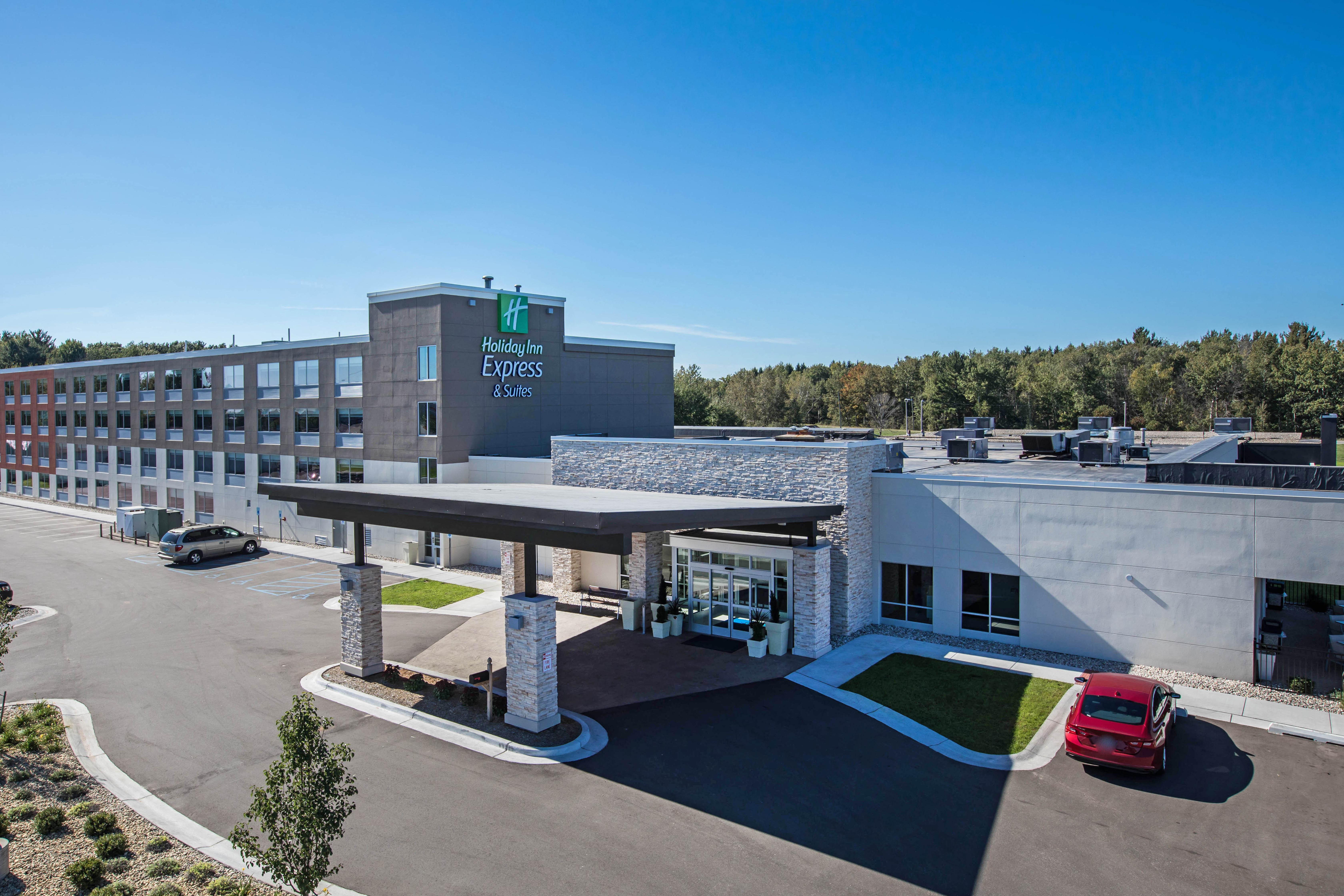 Holiday Inn Express & Suites Ludington By Ihg Exteriér fotografie