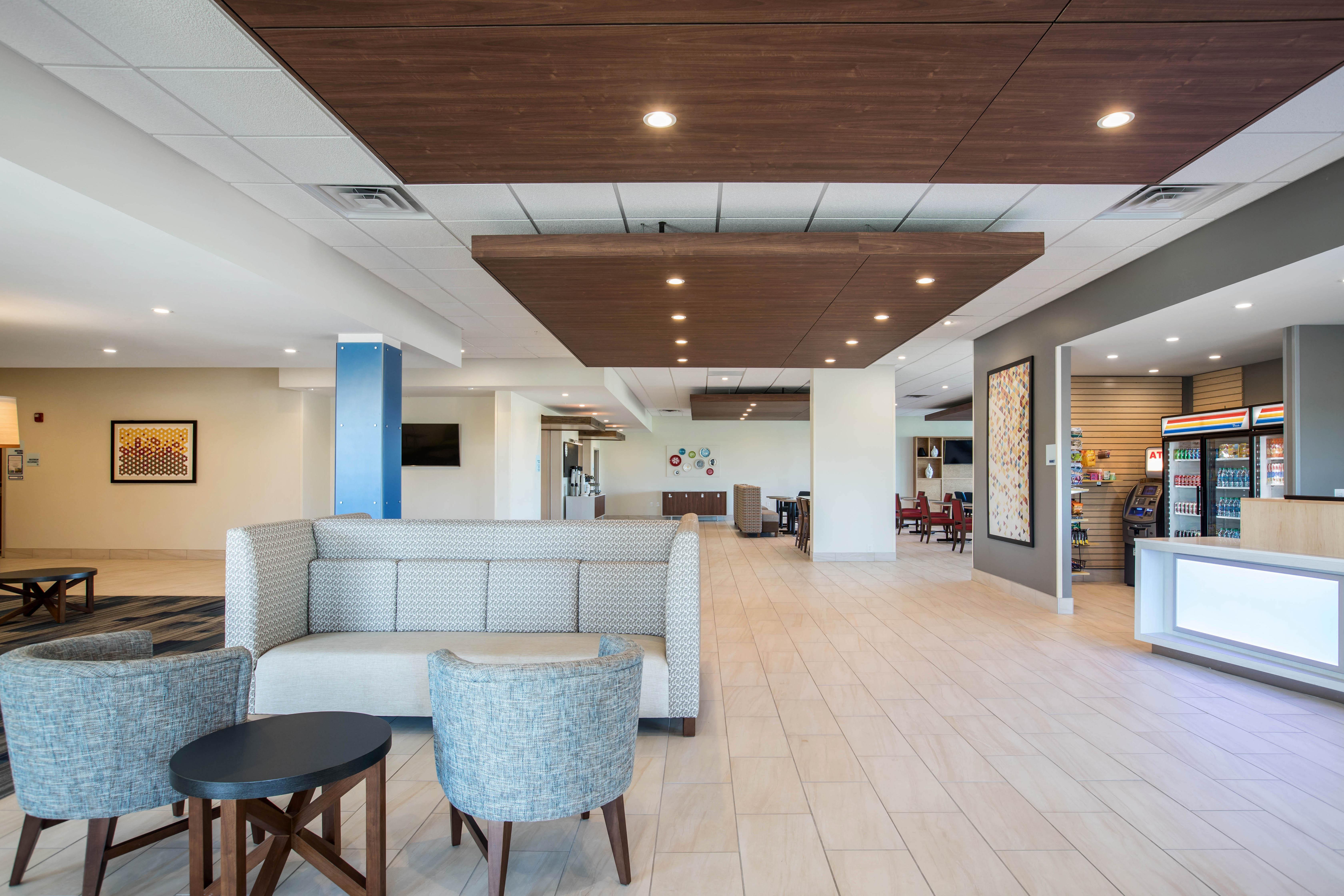 Holiday Inn Express & Suites Ludington By Ihg Exteriér fotografie